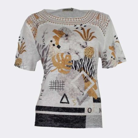 Camiseta-mujer-punto-fino-estampado-abstracto-con-hojas-detalle-puntilla-en-escote