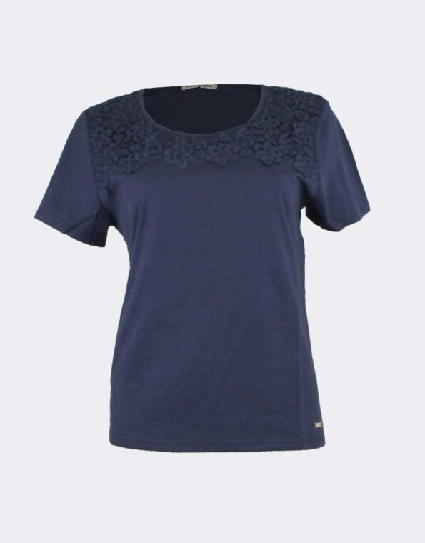 Camiseta-mujer-punto-color-liso-con-detalle-blonda-en-canesu-azul-marino