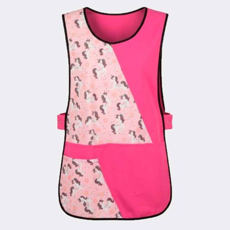 Estola o casulla rosa con dibujo de unicornios